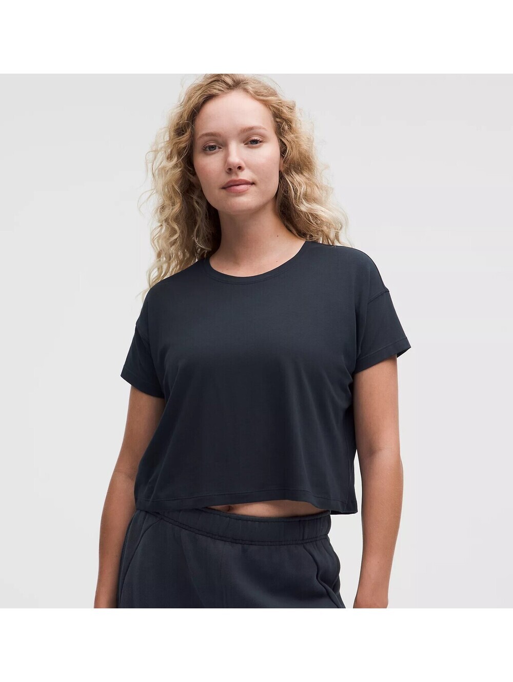 Lululemon Cates T-Shirt True Navy Size 12 - Pre-owned